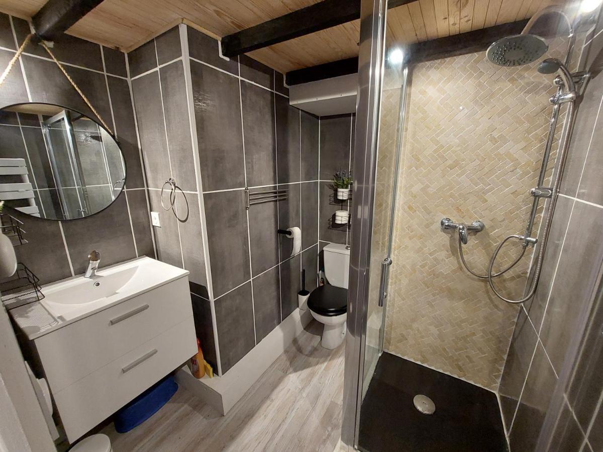 Appartement Mezzanine 6 Personnes Avec Balcon Vue Sur La Montagne Cauterets Buitenkant foto
