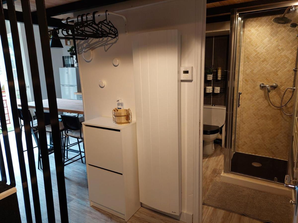 Appartement Mezzanine 6 Personnes Avec Balcon Vue Sur La Montagne Cauterets Buitenkant foto